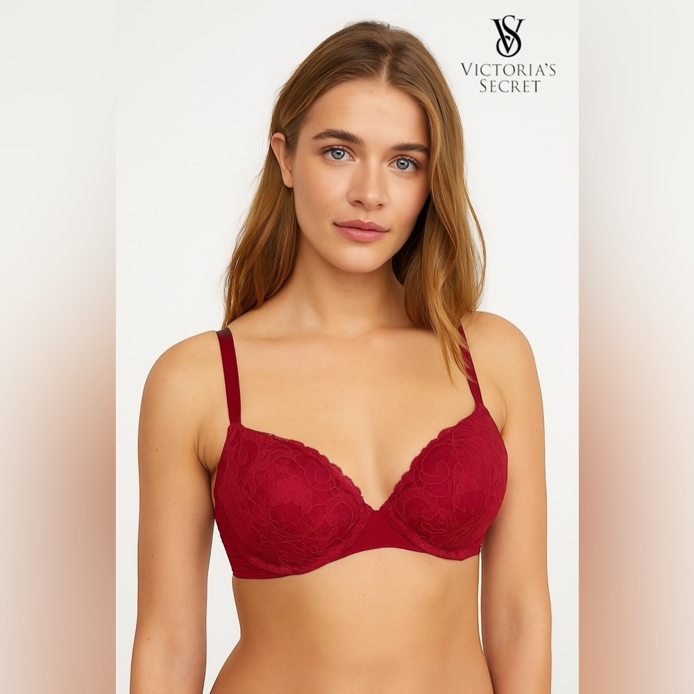 Victoria's Secret® Very Sexy Push-Up Pigeonnant Bra in Burgundy Red